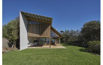 GECKO HOMES MACMASTERS BEACH - Photography by Michael Nicholas