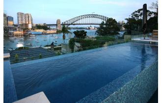 CRYSTAL POOLS PTY LTD