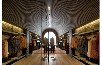 Platinum Constructions & Consulting Pty Ltd