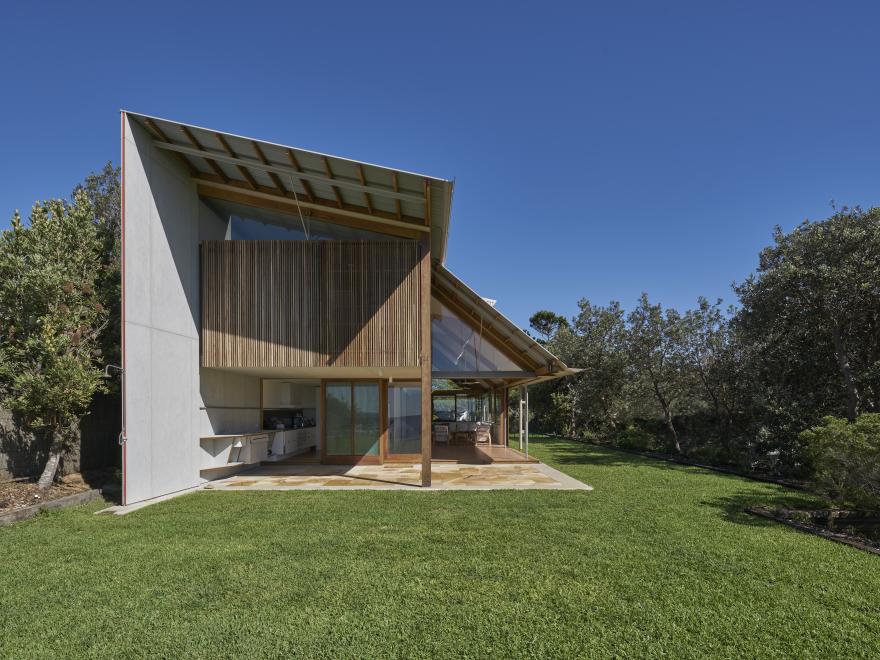 GECKO HOMES MACMASTERS BEACH - Photography by Michael Nicholas