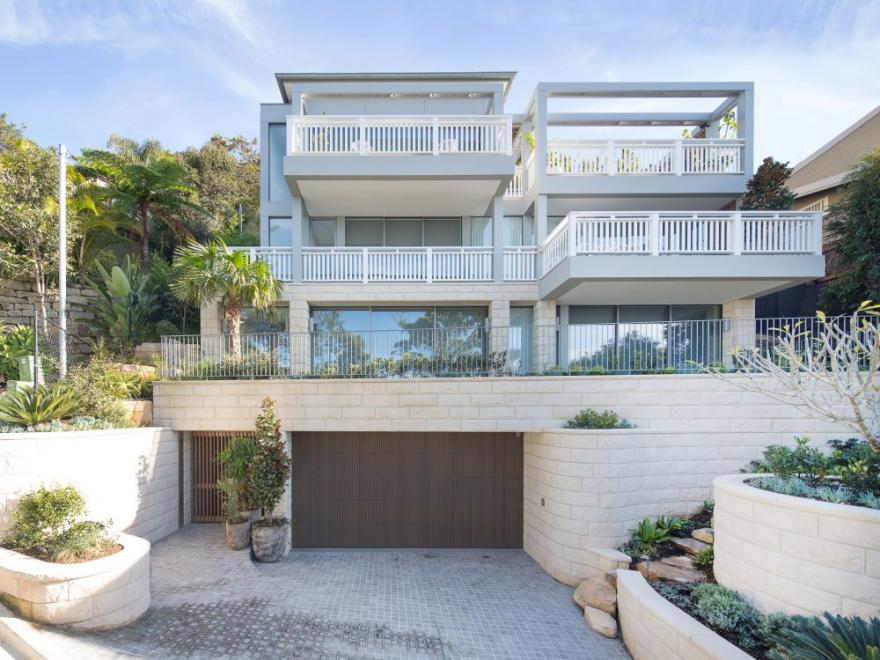 PACIFIC PLUS PALM BEACH