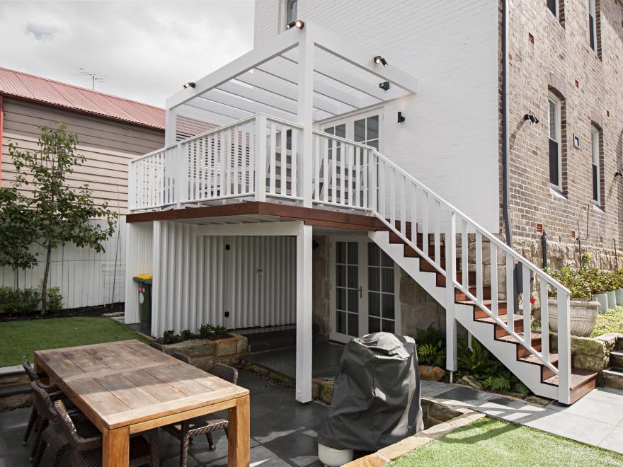 FIX AND BUILD CROWS NEST