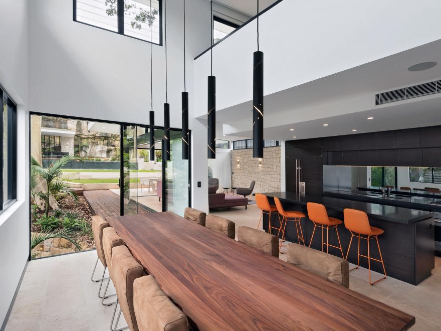 HR CONSTRUCTIONS NORTHBRIDGE