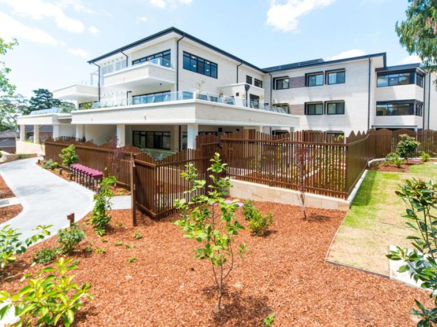 STEPHEN EDWARDS CONSTRUCTIONS WAHROONGA