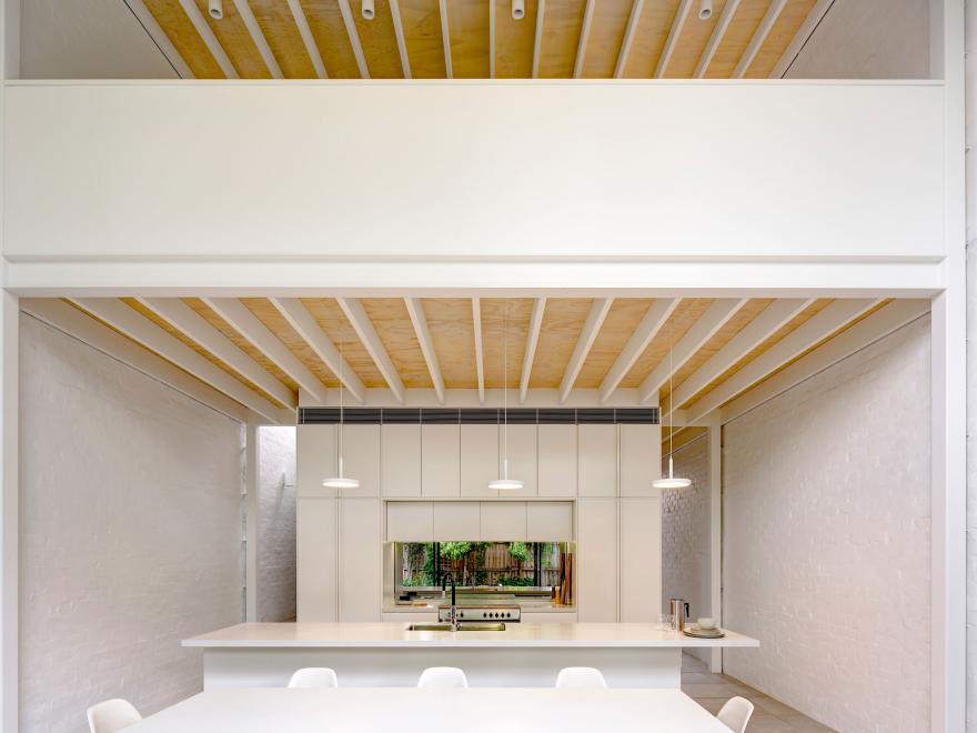 UNISTRUCT BUILDING PETERSHAM