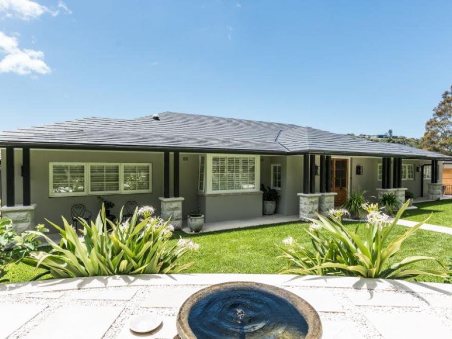 REAL CONSTRUCTIONS CASTLECRAG