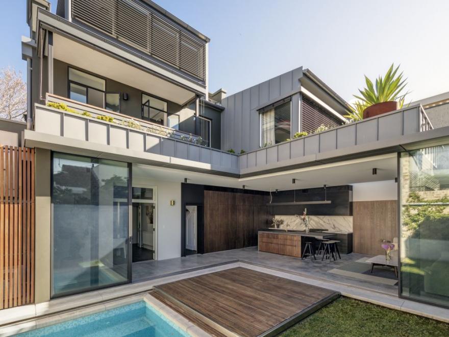 PAUL KING PADDINGTON