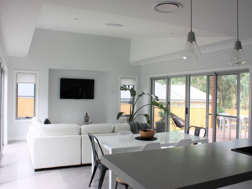 G.J. GARDNER HOMES POKOLBIN