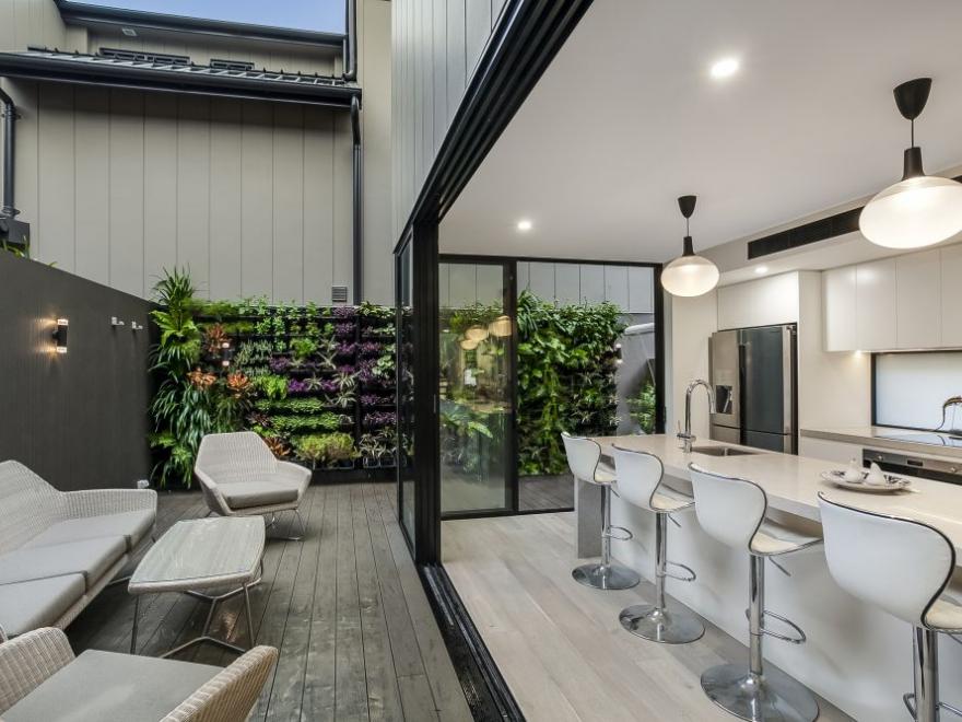 ELLIOTT PROJECTS NEUTRAL BAY