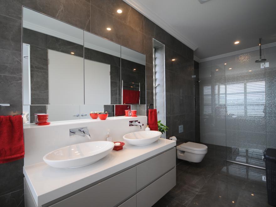 NEW LIVING HOMES CALDERWOOD