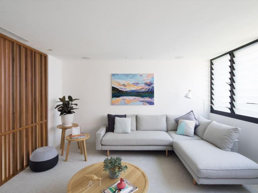 LAWSON & LOVELL QUEENSCLIFF