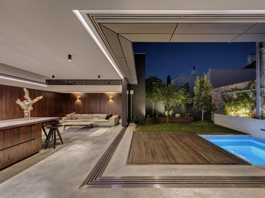 PAUL KING PADDINGTON