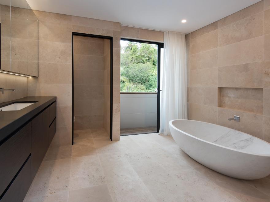 HR CONSTRUCTIONS NORTHBRIDGE