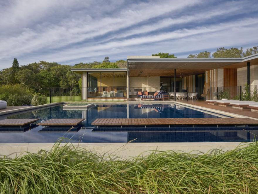 BELLEVARDE CONSTRUCTIONS BROKEN HEAD