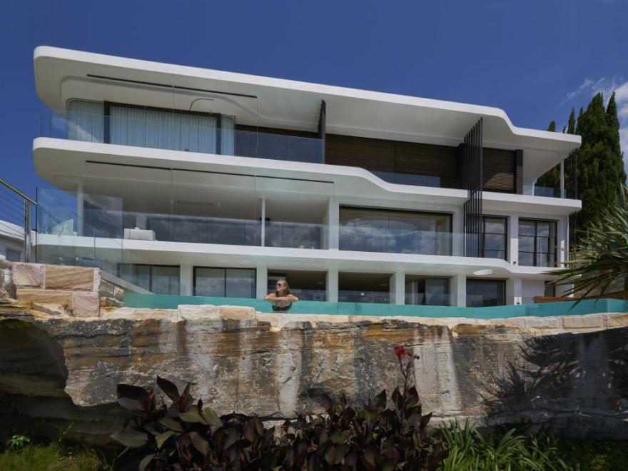 INNOVATIVE BUILDING VAUCLUSE