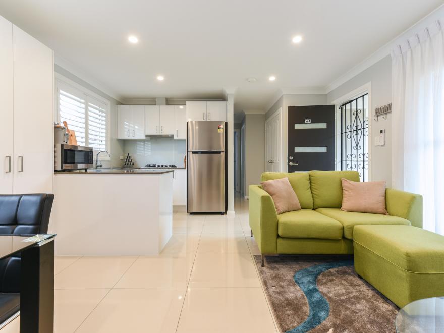 RESCON BUILDERS WEST HOXTON