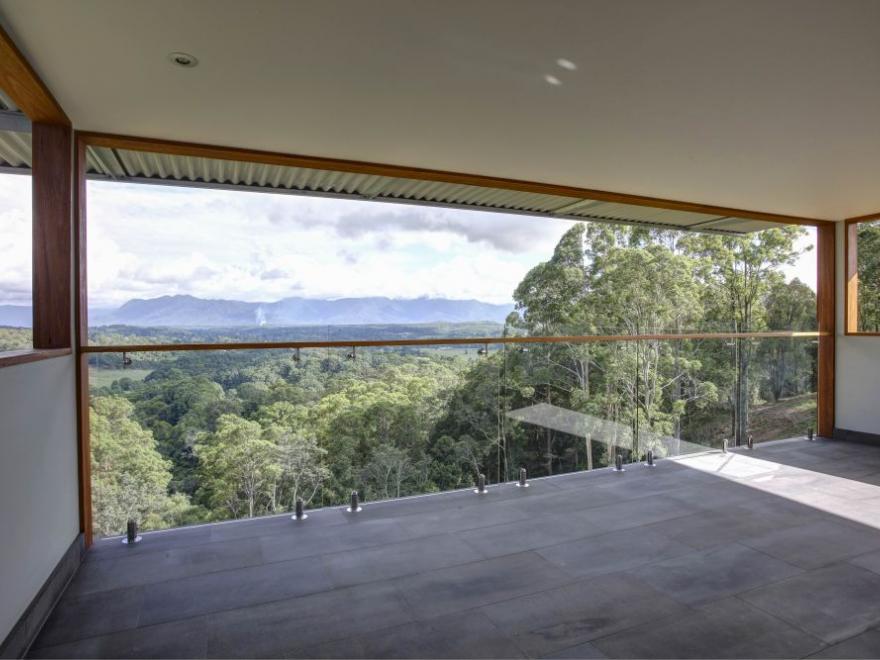 EVOLVING CONSTRUCTION FERNMOUNT