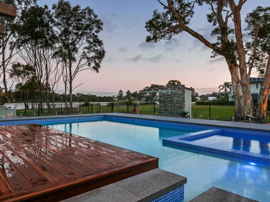 FREEDOM POOLS TERRIGAL