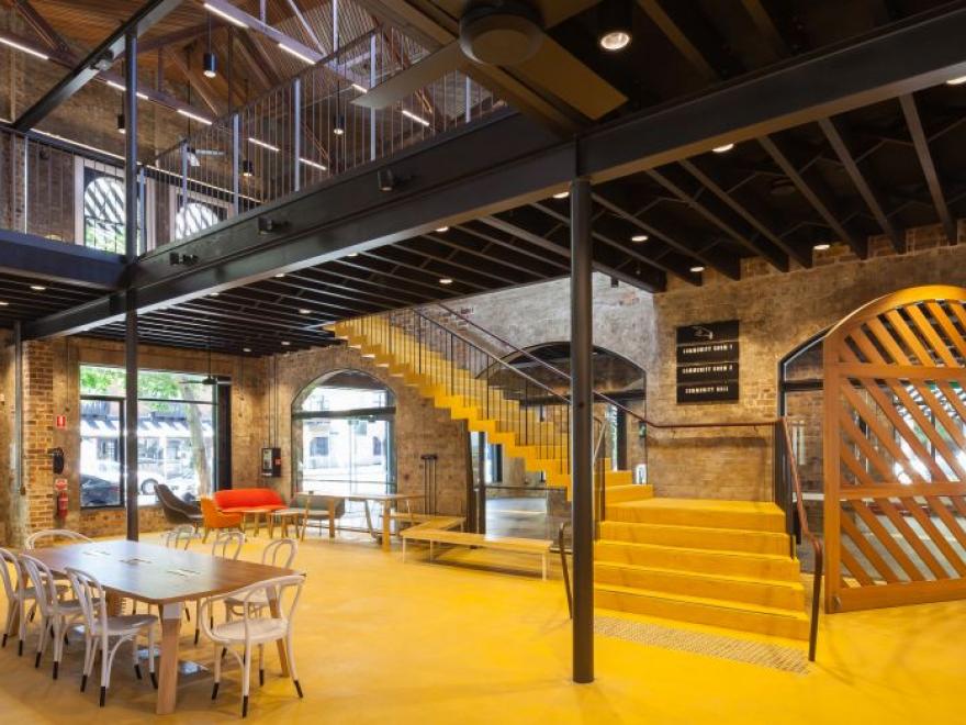 GROWTHBUILT WOOLLOOMOOLOO