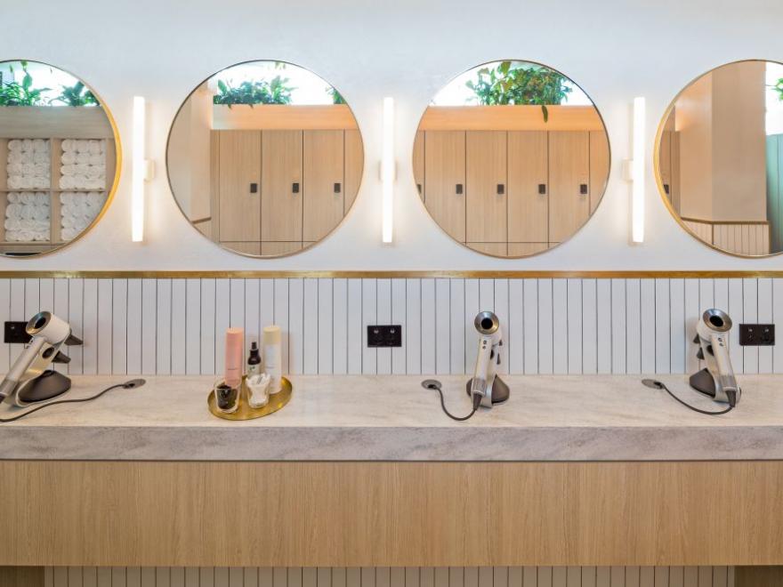 FDC CONSTRUCTION & FITOUT