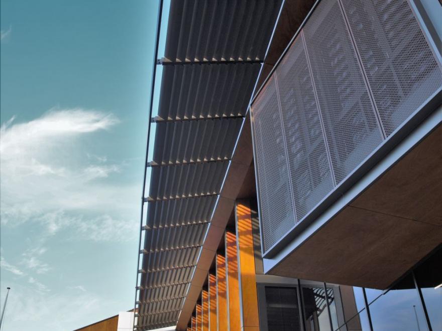 QUASAR CONSTRUCTIONS (COMMERCIAL)