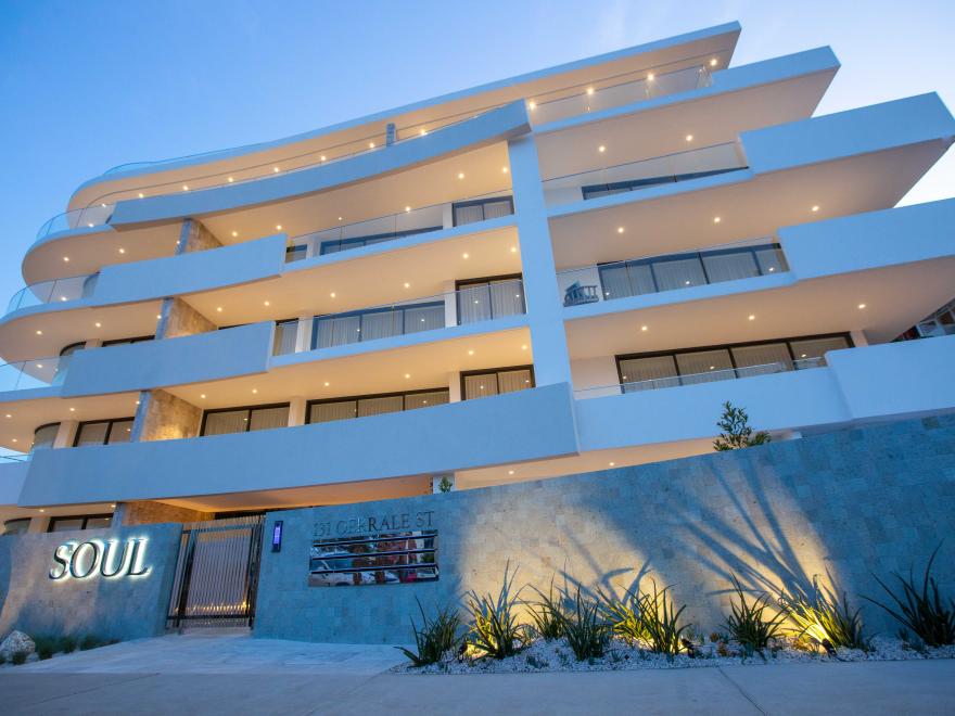 BRONXX CONSTRUCTIONS