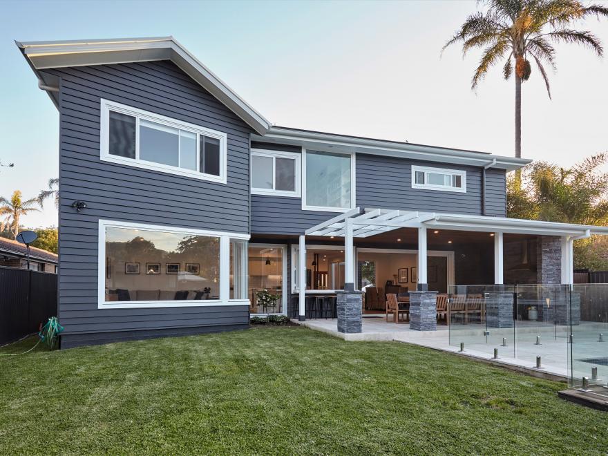 LIVING GREEN DESIGNER HOMES PTY LTD