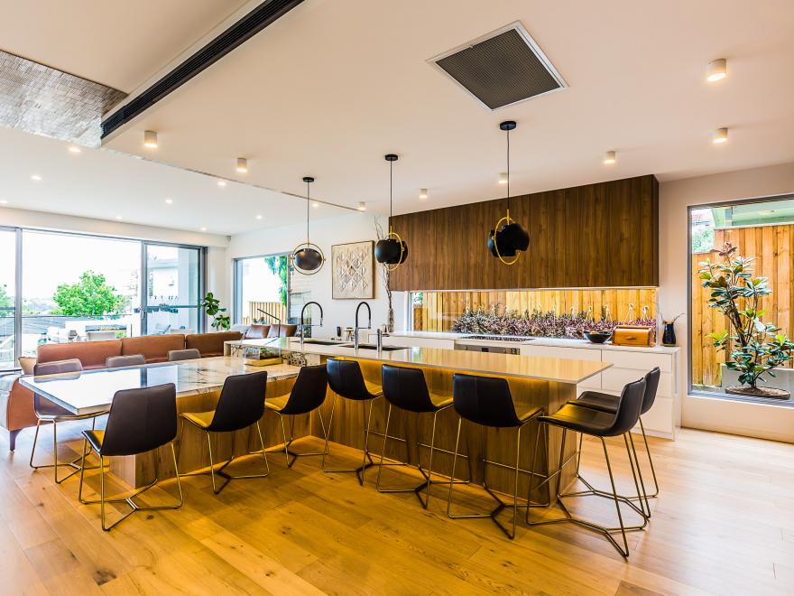 CONSTRUCTION & RENOVATIONS BY SM