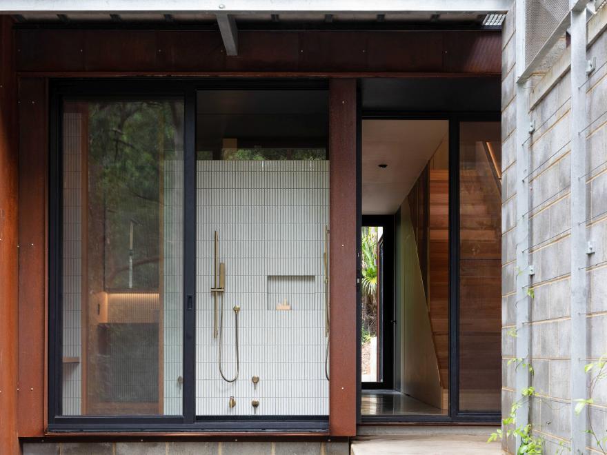 AVALON CONSTRUCTIONS