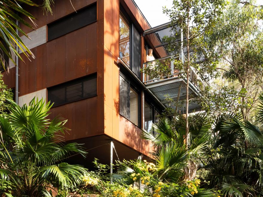 AVALON CONSTRUCTIONS