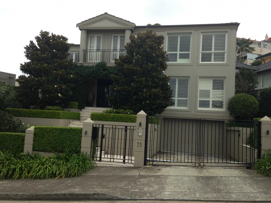 LIVING CONSTRUCTIONS (NSW) PTY LTD