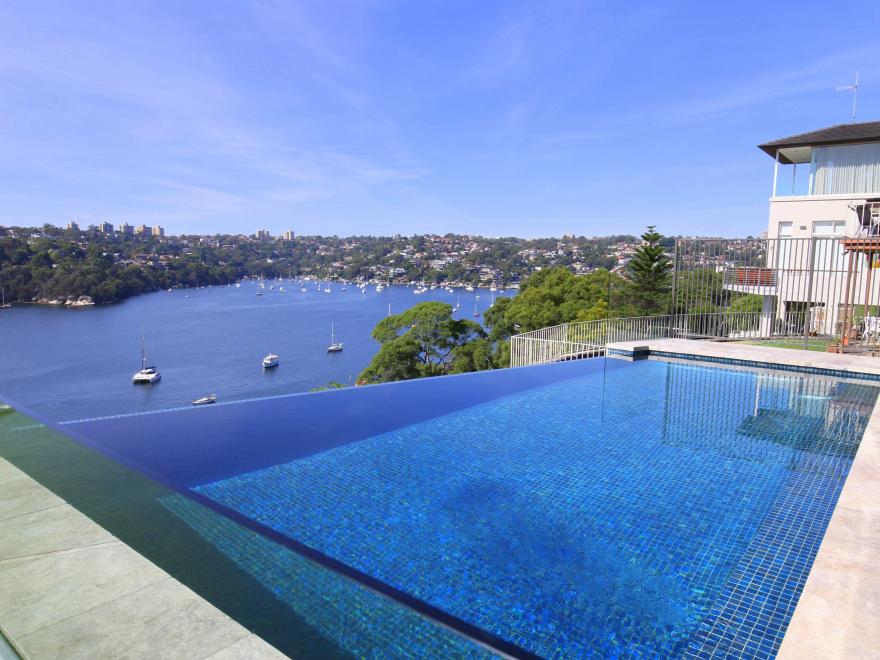 SENATOR POOLS PTY LTD