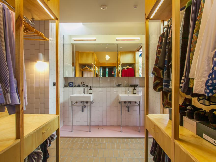 TODD KNAUS CONSTRUCTIONS