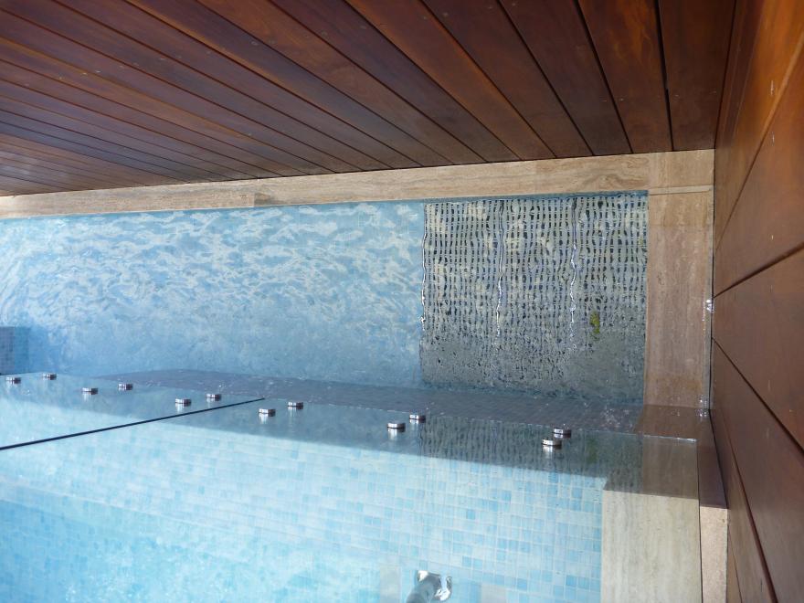 CRYSTAL POOLS PTY LTD