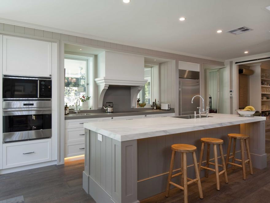 SOUTHERN SKY BUILDING