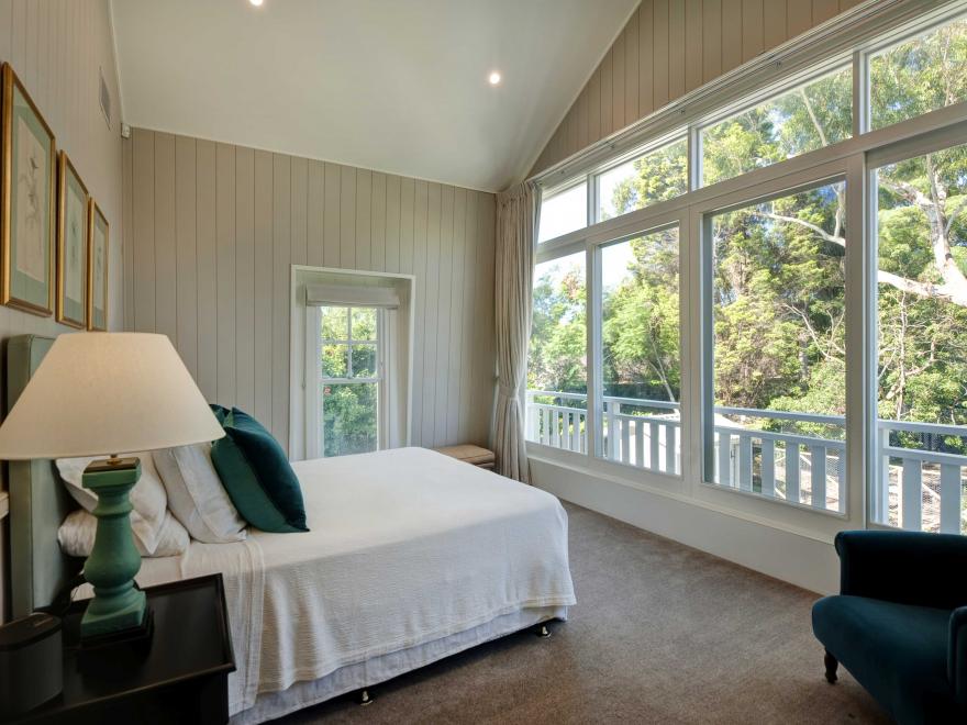 SOUTHERN SKY BUILDING