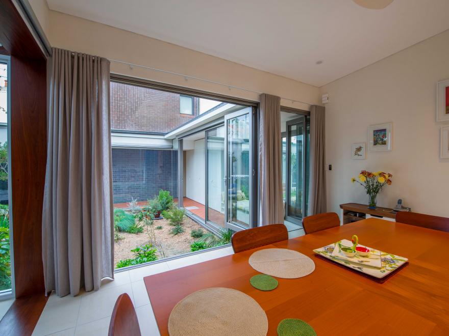 WHITE WOLF CONSTRUCTIONS PTY LTD