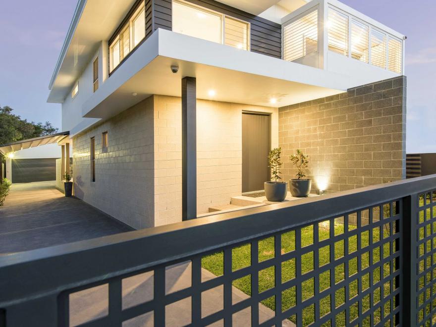 IH CONSTRUCTION GROUP