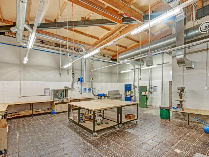 PRIME PROJECTS & INTERIORS PTY LTD