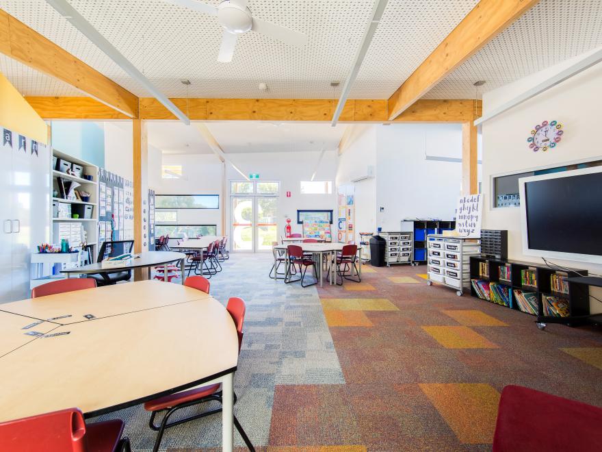 PREMIER BUILDING & CONSTRUCTION