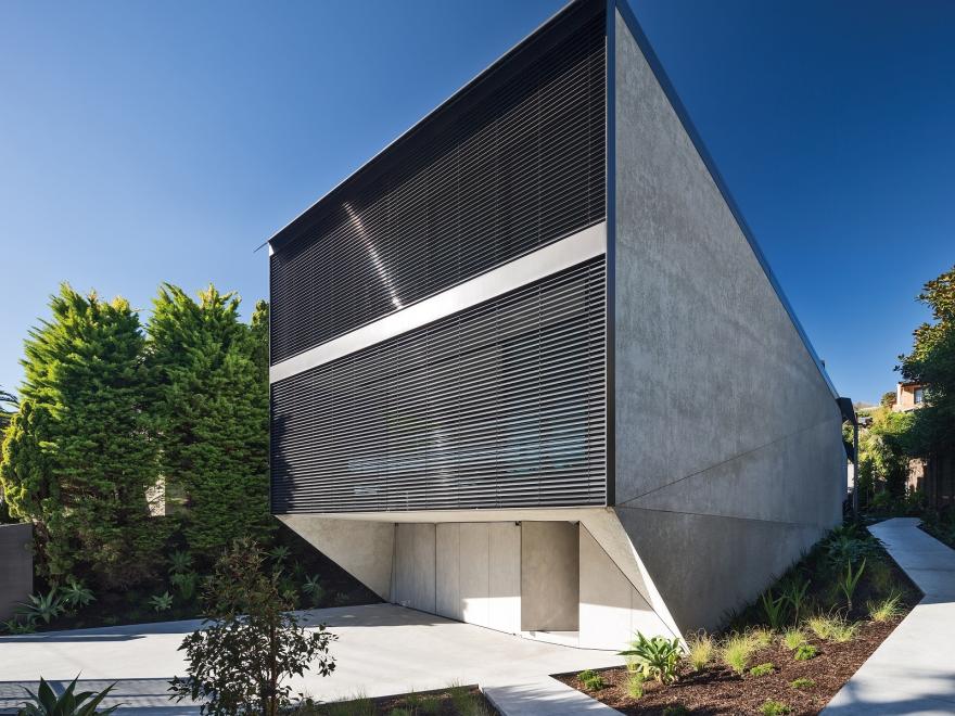 PACIFIC PLUS CONSTRUCTIONS PTY LTD