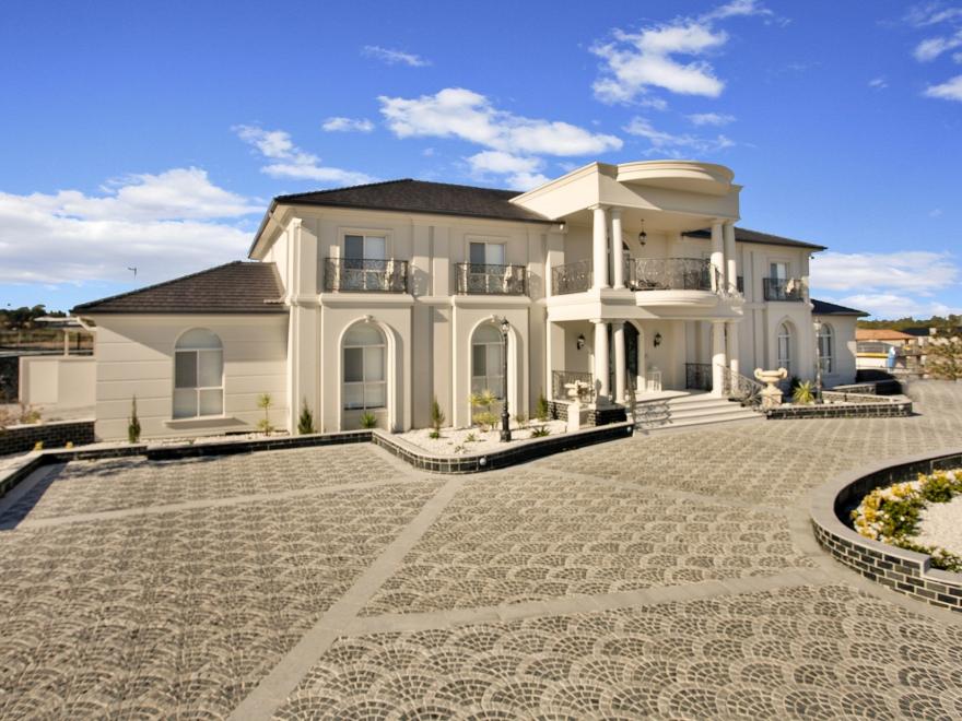 BUILD-IT DEVELOPMENT