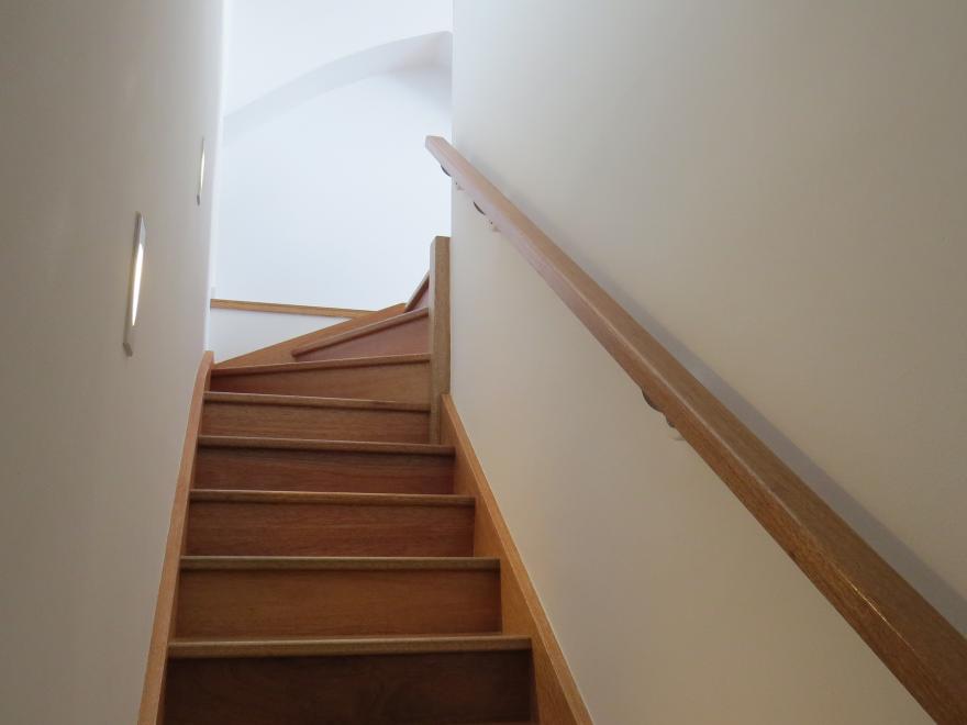 LIGHTHOUSE LOFTS PTY LTD