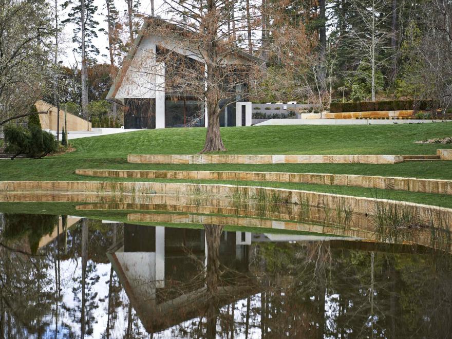 YUNCKEN BUILDERS & PROJECT MANAGERS PTY LTD