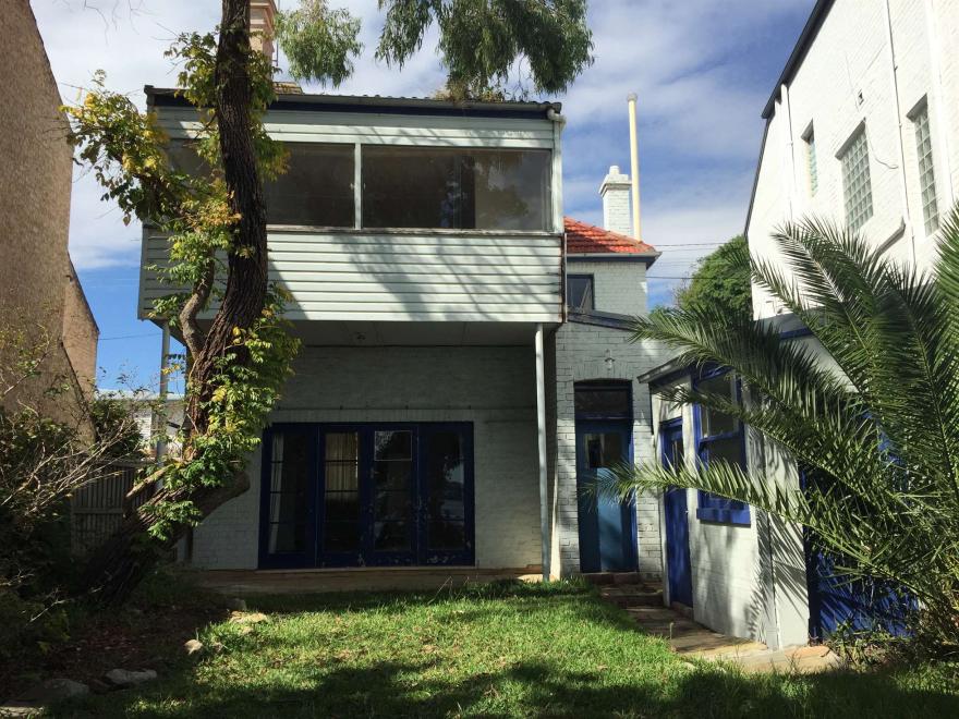 RE:FORM CONSTRUCTION (before)