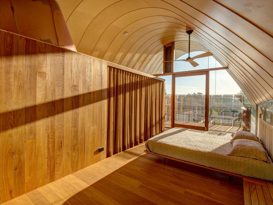 CAPITAL CONSTRUCTION & REFURBISHING PTY LTD