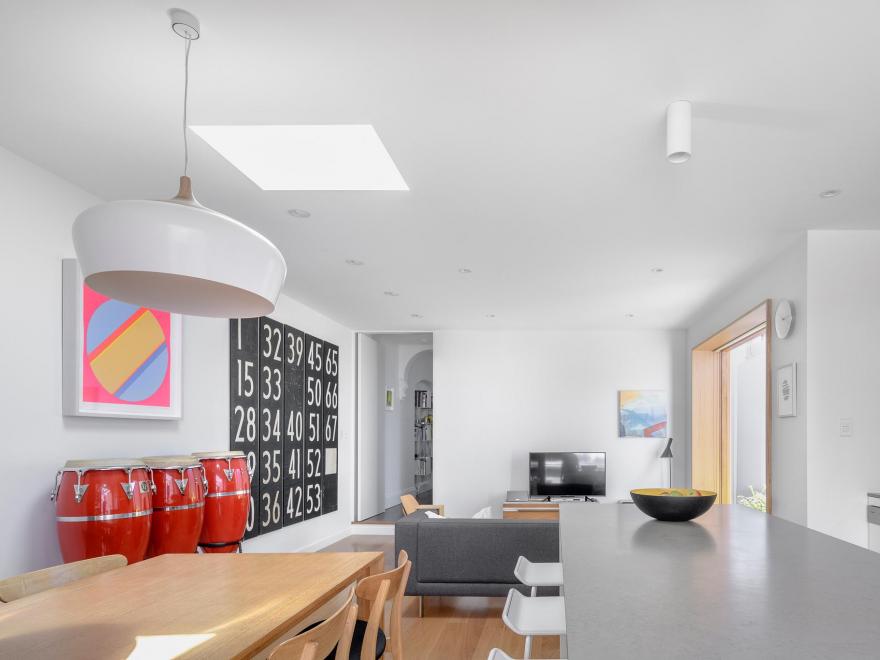 PIN POINT CONSTRUCTION PTY LTD