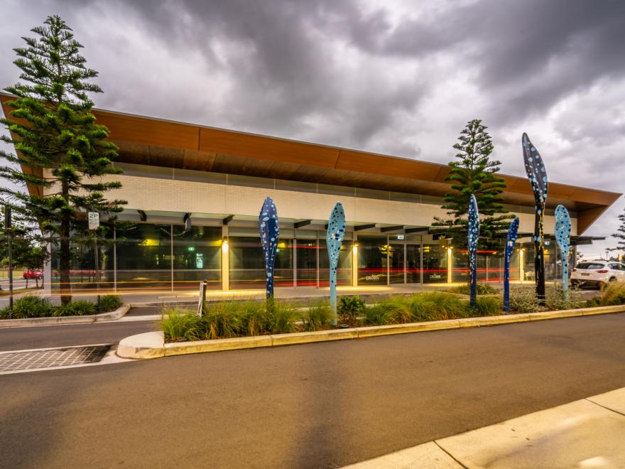 NEW ENGLAND CONSTRUCTIONS