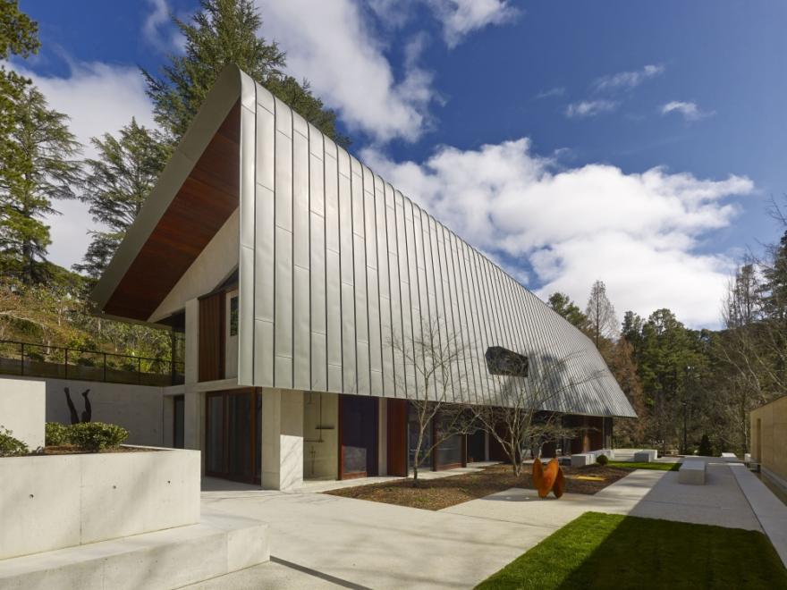 YUNCKEN BUILDERS & PROJECT MANAGERS PTY LTD