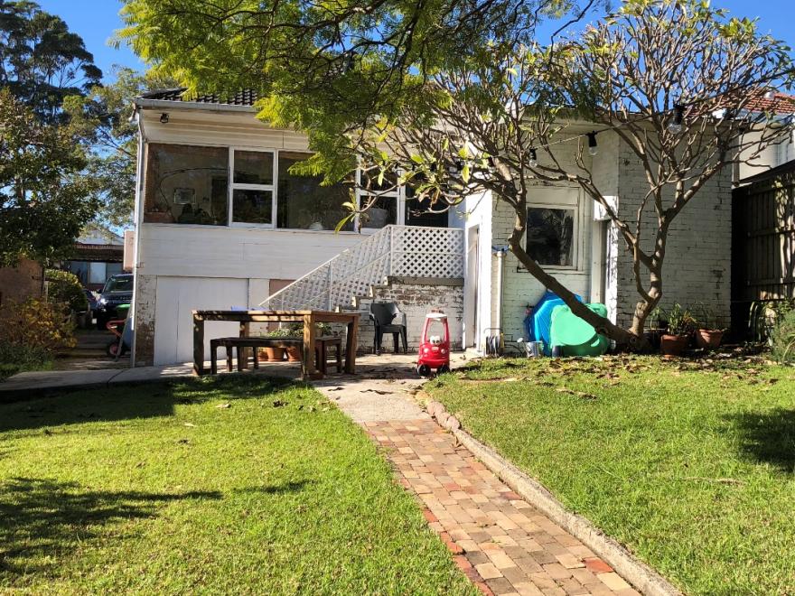 WJ Building (Before)